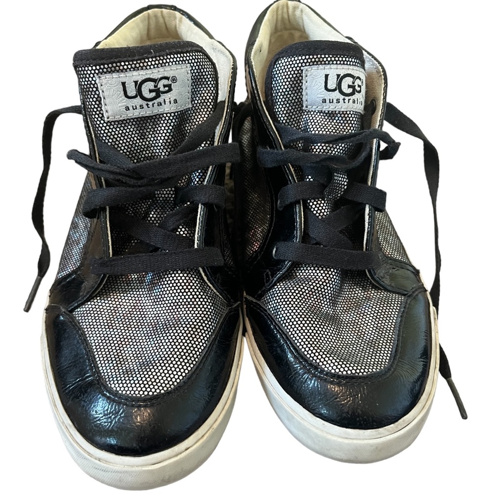 Aubry Metallic Sneaker little youth size 3 lace up comfort streetwear school